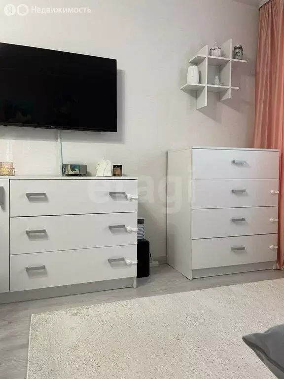 1-комнатная квартира: Тюмень, улица Белинского, 18 (30 м) - Фото 1