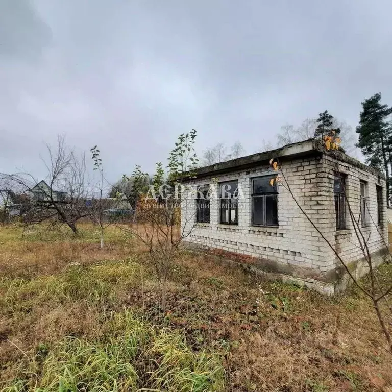 Участок в Белгородская область, Старооскольский городской округ, с. ... - Фото 1