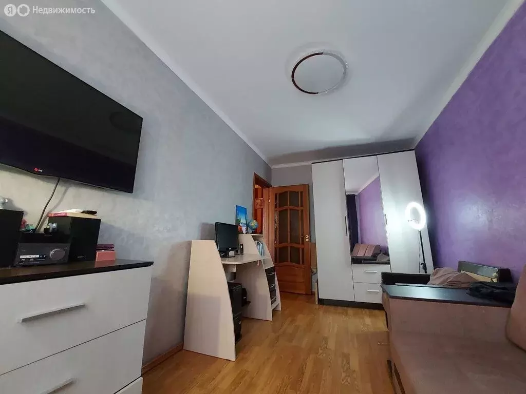 3-комнатная квартира: Строитель, улица Ленина, 19 (60 м) - Фото 0