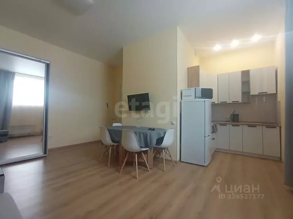 1-к кв. Крым, Симферопольский район, с. Мирное ул. Белова (30.0 м) - Фото 2