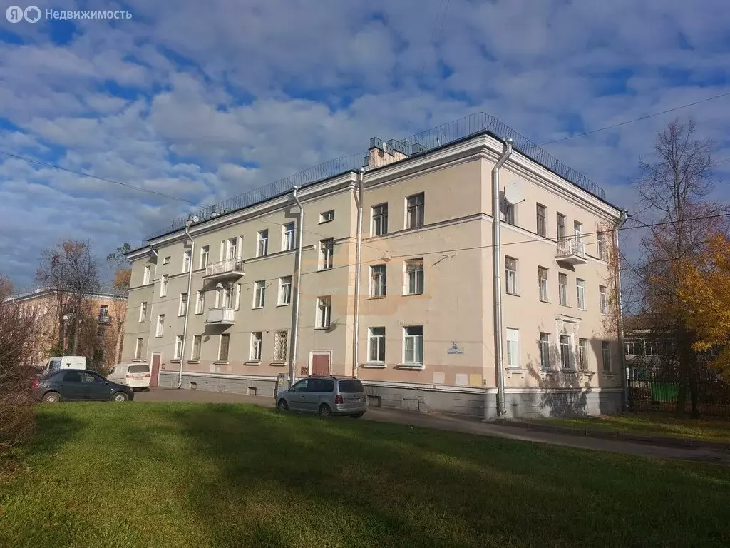 1к в 9-комнатной квартире (18.7 м) - Фото 1