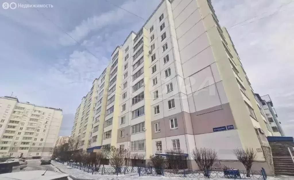 1-комнатная квартира: Тобольск, 4-й микрорайон, 37/2 (37 м) - Фото 1