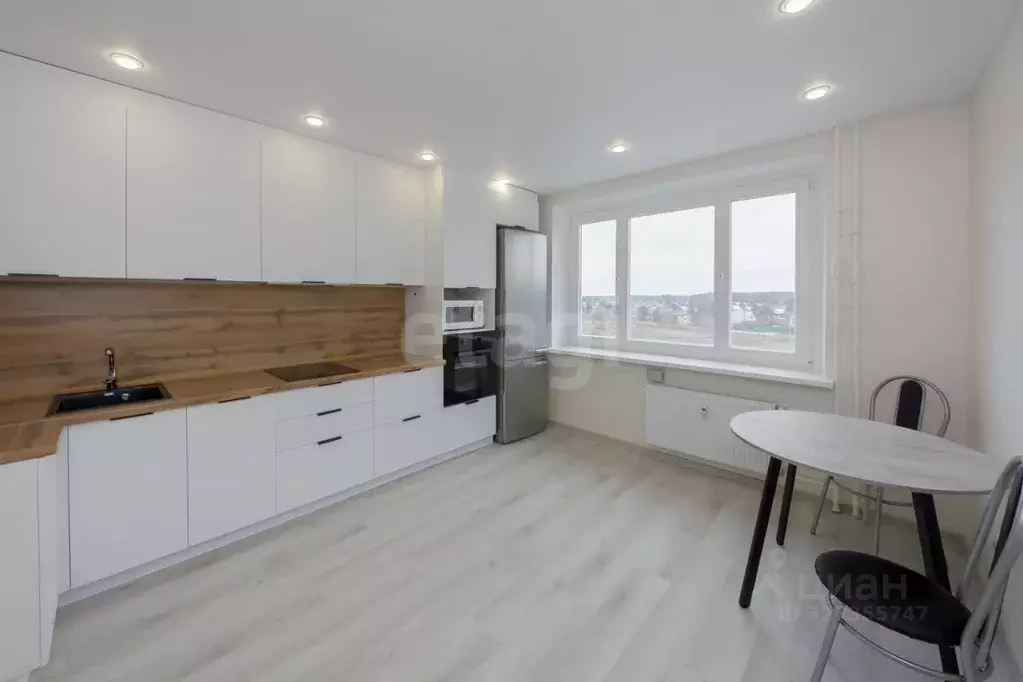 1-к кв. Тюменская область, Тюмень ул. Монтажников, 42Б (39.7 м) - Фото 2