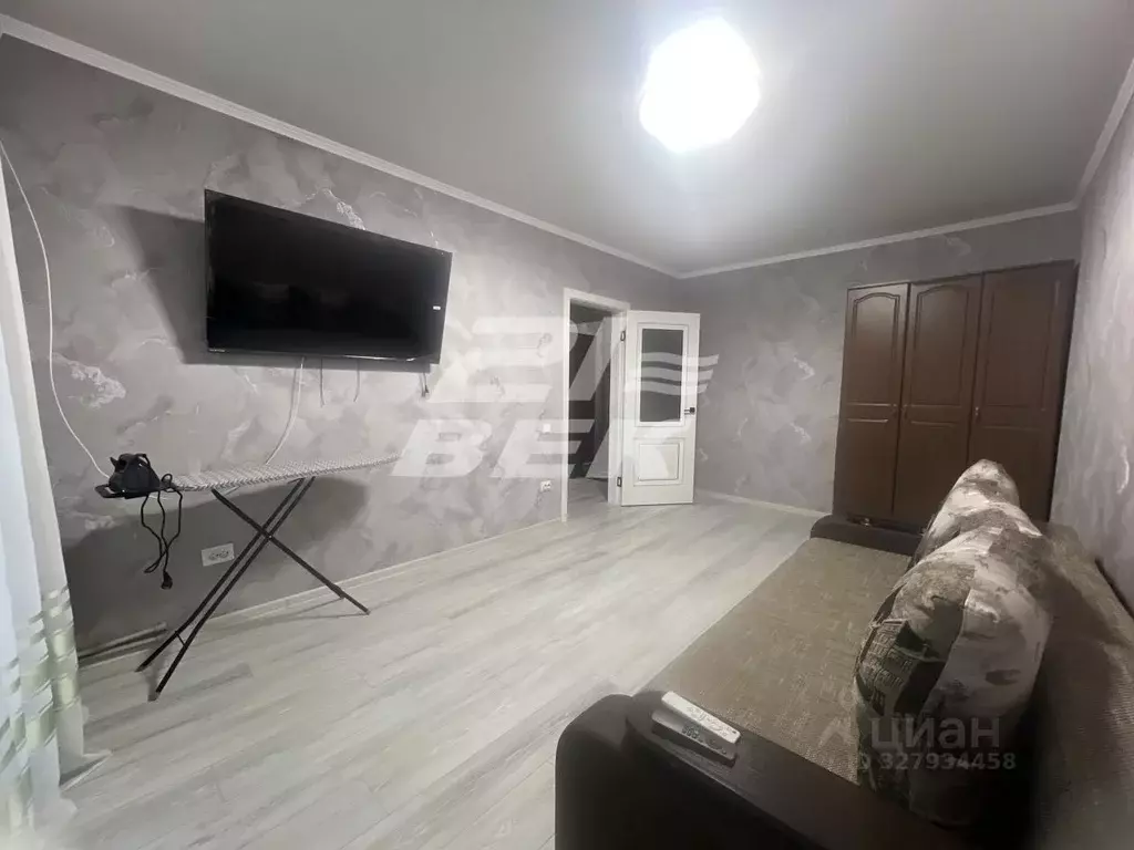 1-к кв. Курская область, Курск ул. Бойцов 9-й Дивизии, 189 (35.6 м) - Фото 1