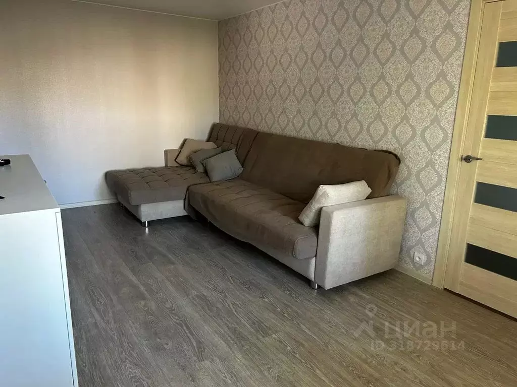 2-к кв. Рязанская область, Касимов пл. Чижова, 12В (43.0 м) - Фото 0
