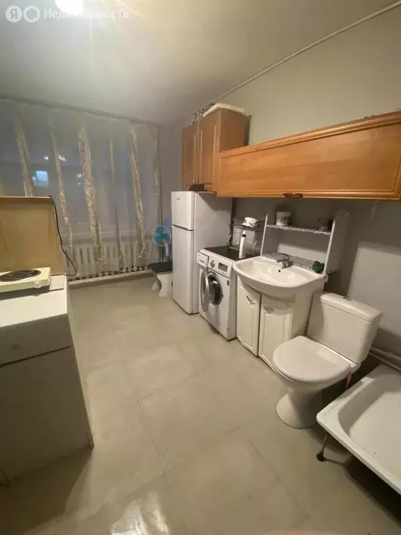 1-комнатная квартира: Якутск, проспект Ленина, 6 (13 м) - Фото 1