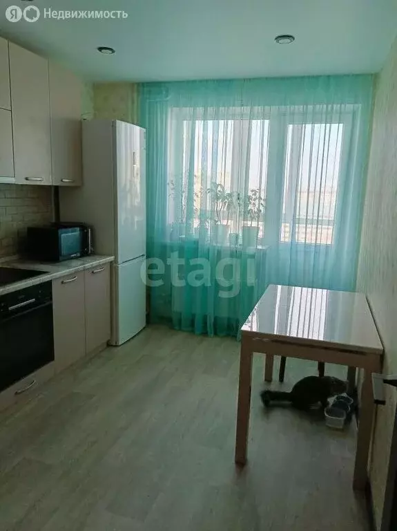 2-комнатная квартира: Липецк, улица И.В. Свиридова, 10 (55 м) - Фото 0