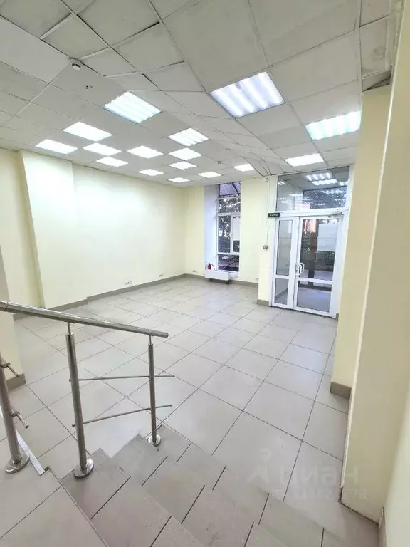 Помещение свободного назначения в Ленинградская область, Кудрово г. ... - Фото 1