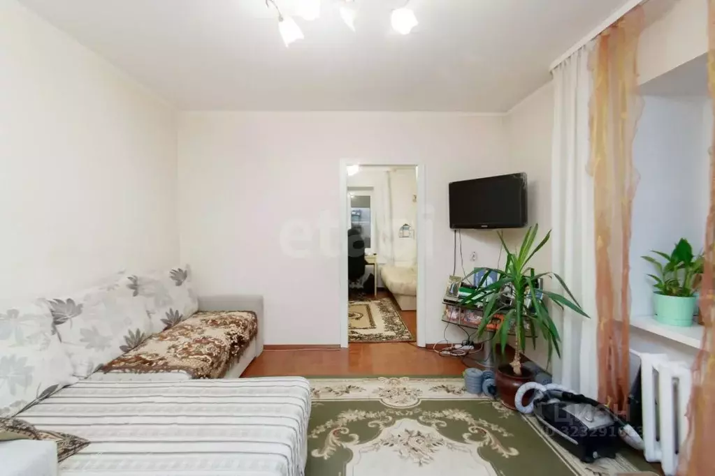 3-к кв. Тюменская область, Тюмень ул. Монтажников, 2 (61.8 м) - Фото 1