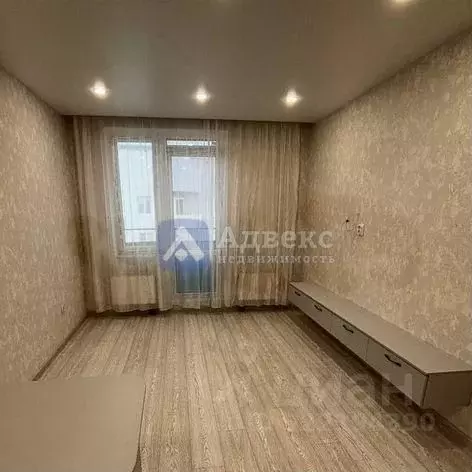 1-к кв. Тюменская область, Тюмень ул. Героев Космоса, 17 (34.8 м) - Фото 2