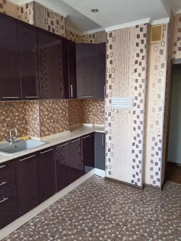 2-к кв. Московская область, Балашиха 1 Мая мкр, 27 (70.0 м) - Фото 1