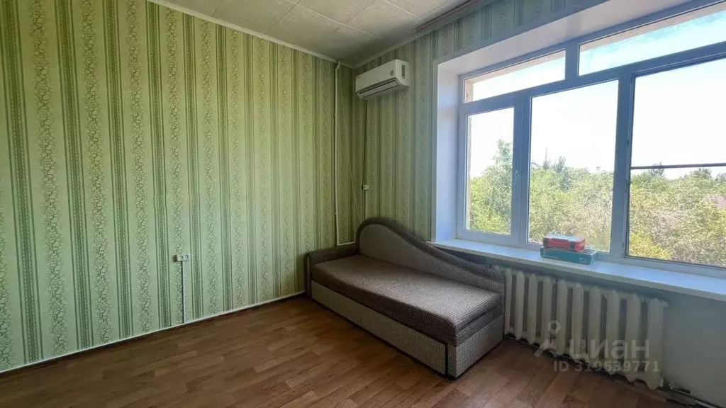 Комната Астраханская область, Астрахань 3-й Интернационал мкр, ул. ... - Фото 0