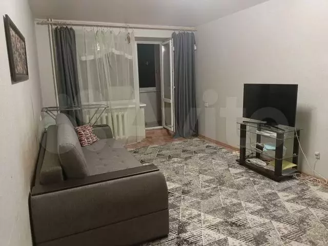 1-к. квартира, 36 м, 7/12 эт. - Фото 0