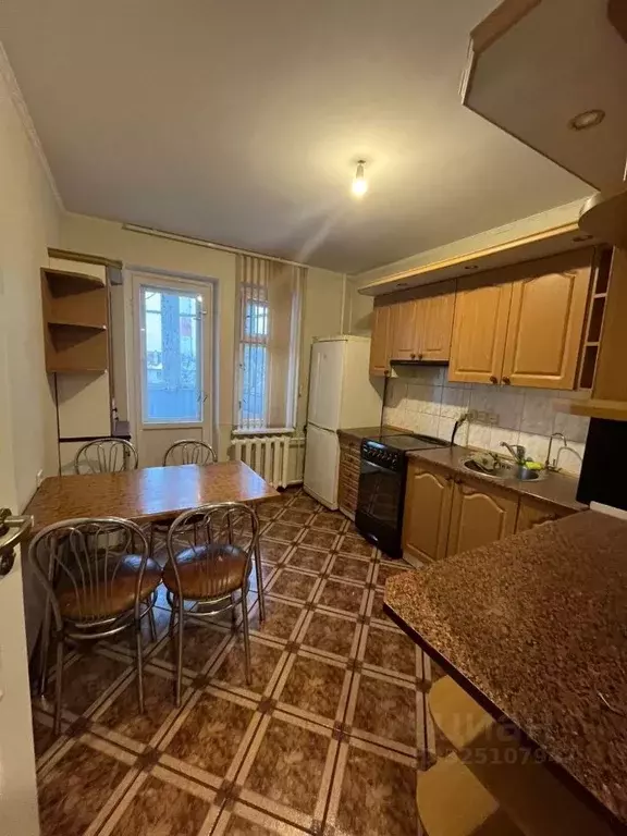 3-к кв. Калининградская область, Калининград Озерная ул., 2 (64.0 м) - Фото 1