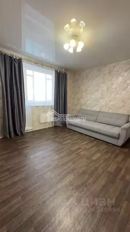 2-к кв. Хакасия, Абакан ул. Кирова, 107к1 (50.7 м) - Фото 1