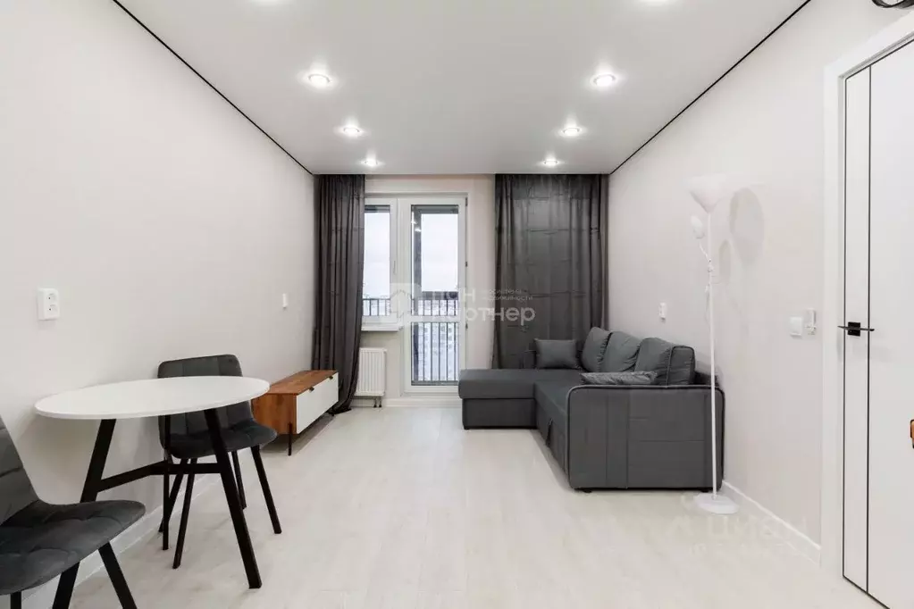 1-к кв. Ленинградская область, Мурино Всеволожский район, ул. ... - Фото 1