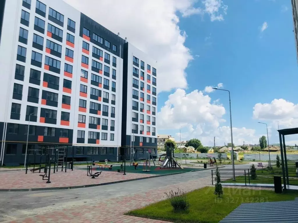 2-к кв. Крым, Симферопольский район, с. Мирное ул. Щедрая, 3 (63.0 м) - Фото 1