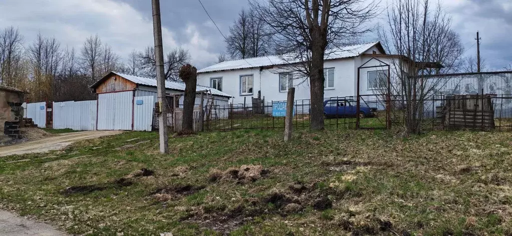 Дом в Тульская область, Советск Щекинский район, Упинская ул. (50 м) - Фото 1