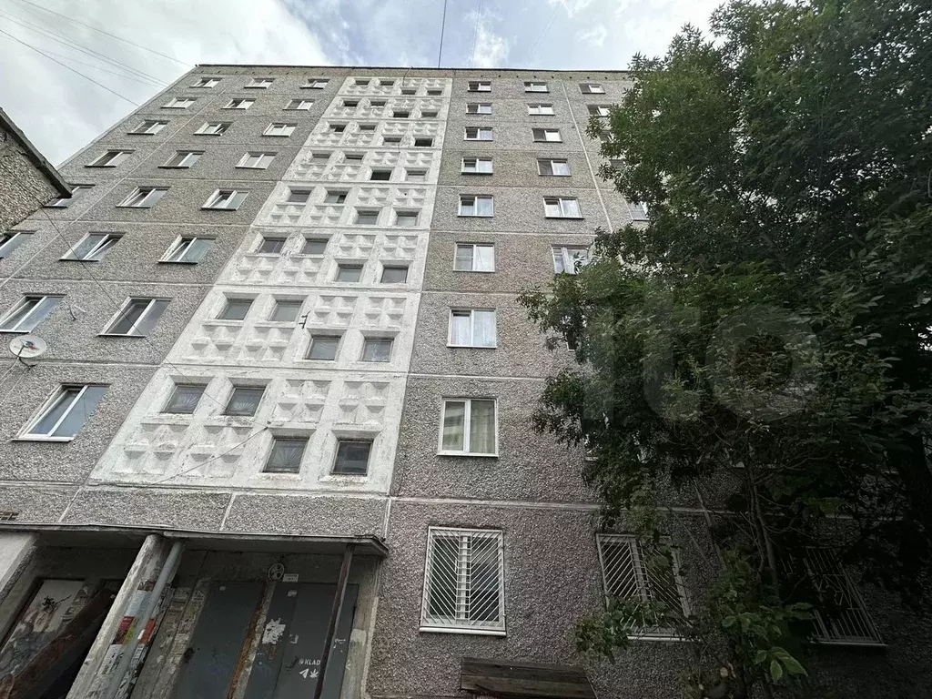 Комната 12 м в 5-к., 8/12 эт. - Фото 0
