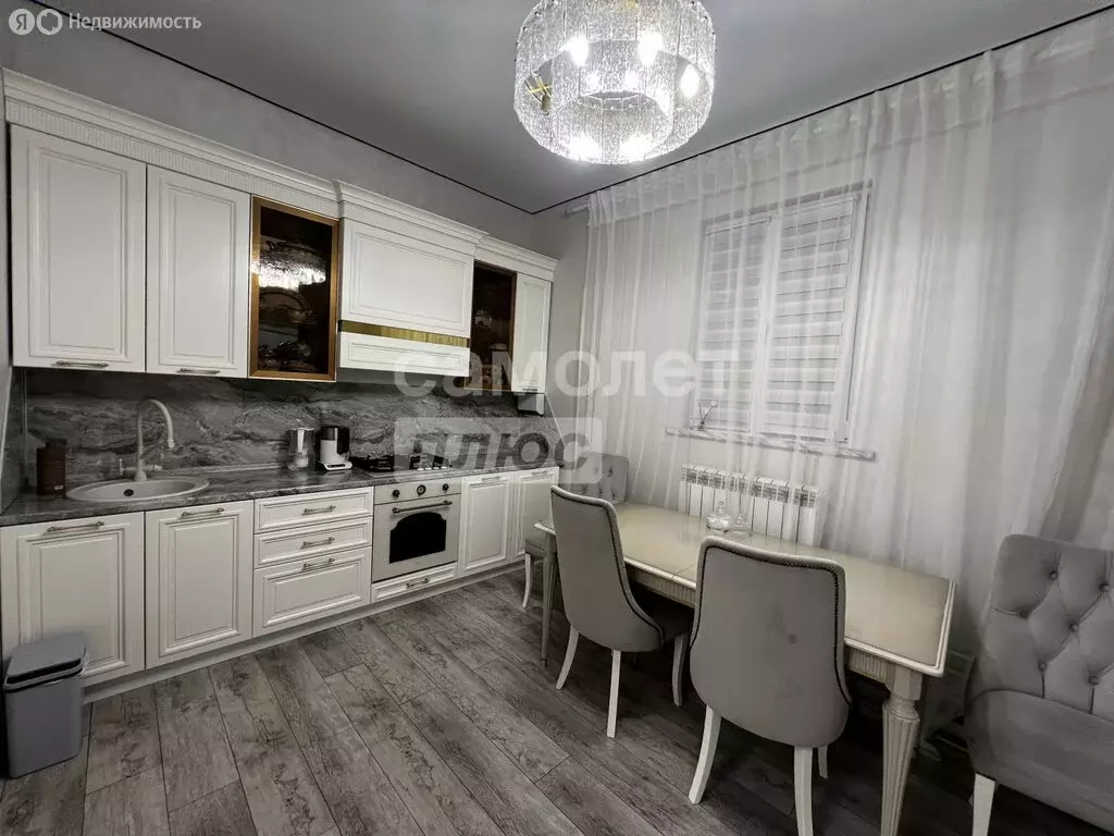 2-комнатная квартира: Махачкала, Халимбекаульская улица, 33Бк3 (92 м) - Фото 1