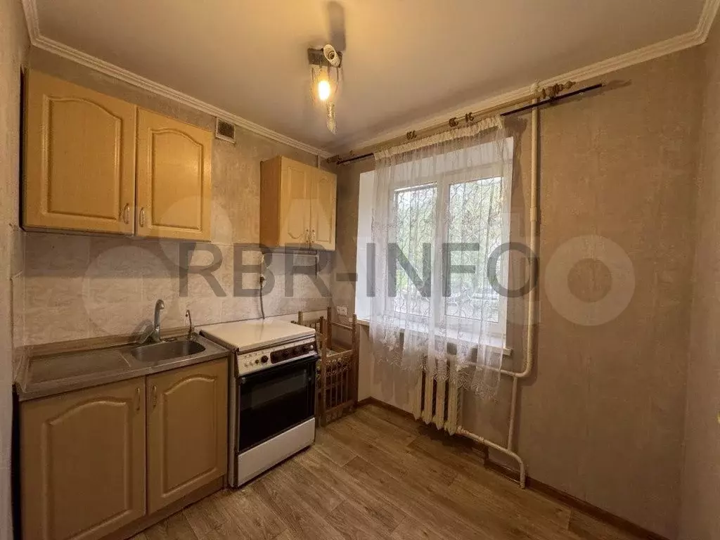 3-к. квартира, 58 м, 1/5 эт. - Фото 0
