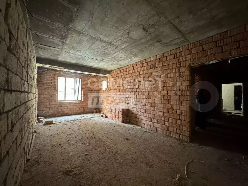 2-к. квартира, 73 м, 1/4 эт. - Фото 1
