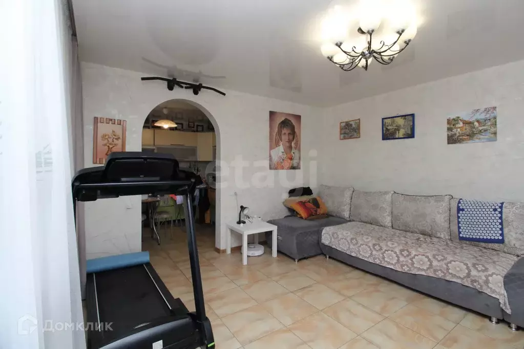 Продаётся 4-к квартира, 80 м - Фото 0