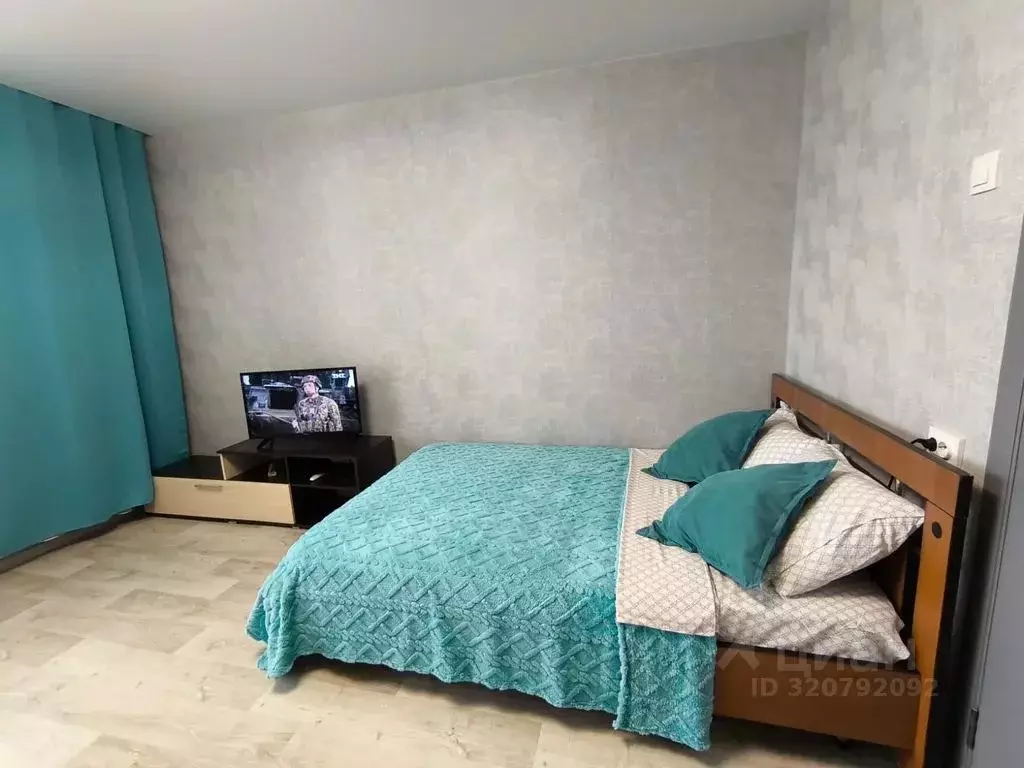 1-к кв. Челябинская область, Челябинск просп. Победы, 342А (42.0 м) - Фото 2