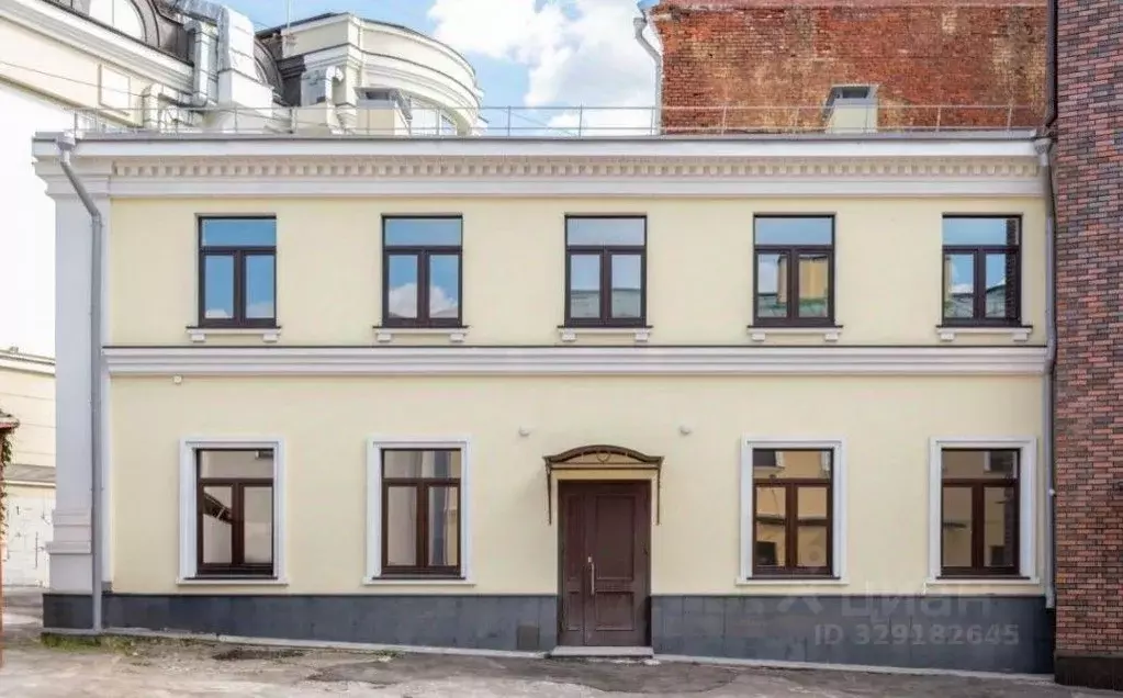 Помещение свободного назначения в Москва Петровский бул., 3С3 (210 м) - Фото 1