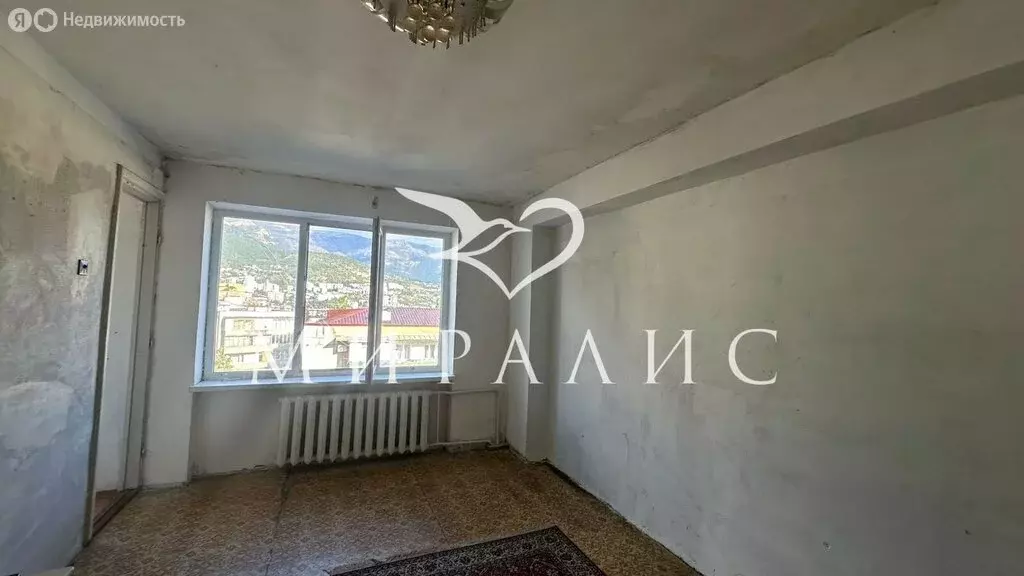 2-комнатная квартира: Ялта, Суворовская улица, 12 (43.6 м) - Фото 1