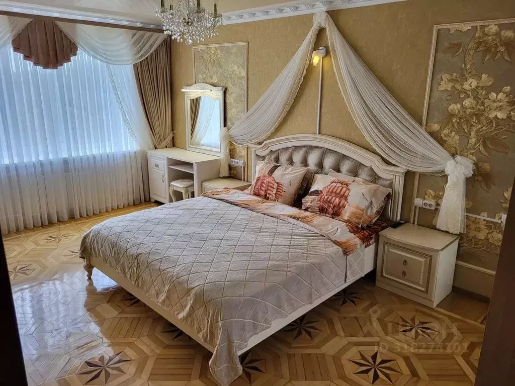 3-к кв. Краснодарский край, Приморско-Ахтарск ул. Ленина, 28 (67.0 м) - Фото 0