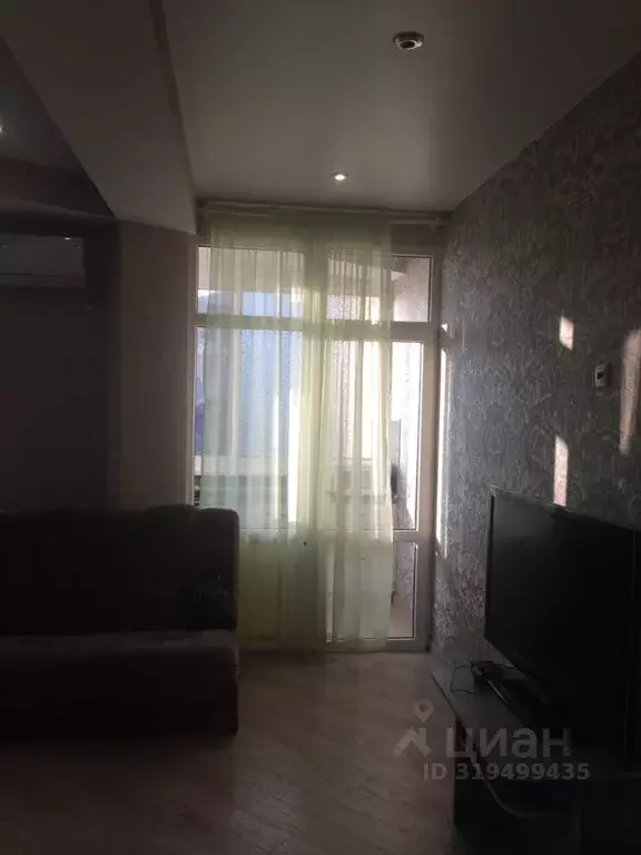 1-к кв. Краснодарский край, Сочи ул. Макаренко, 8Б/8 (35.0 м) - Фото 0
