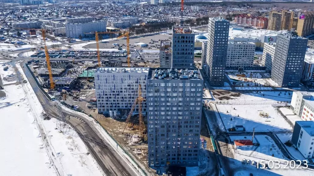 4-к кв. Тюменская область, Тюмень ул. Тимофея Чаркова, 93 (90.04 м) - Фото 1