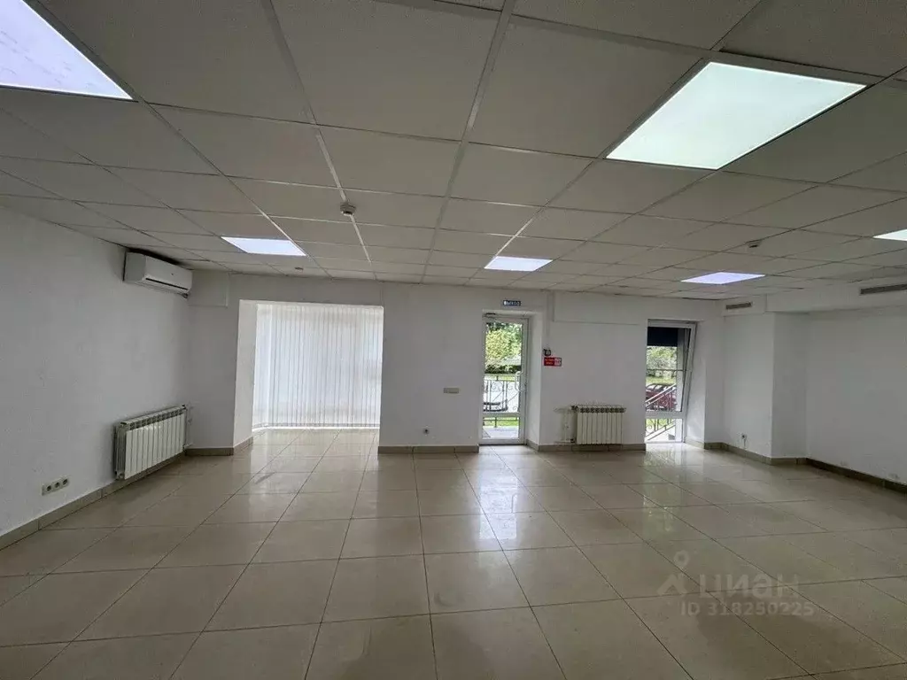 Помещение свободного назначения в Ставропольский край, Невинномысск ... - Фото 1