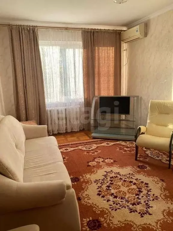 3-к кв. Крым, Симферополь ул. Куйбышева (65.0 м) - Фото 0