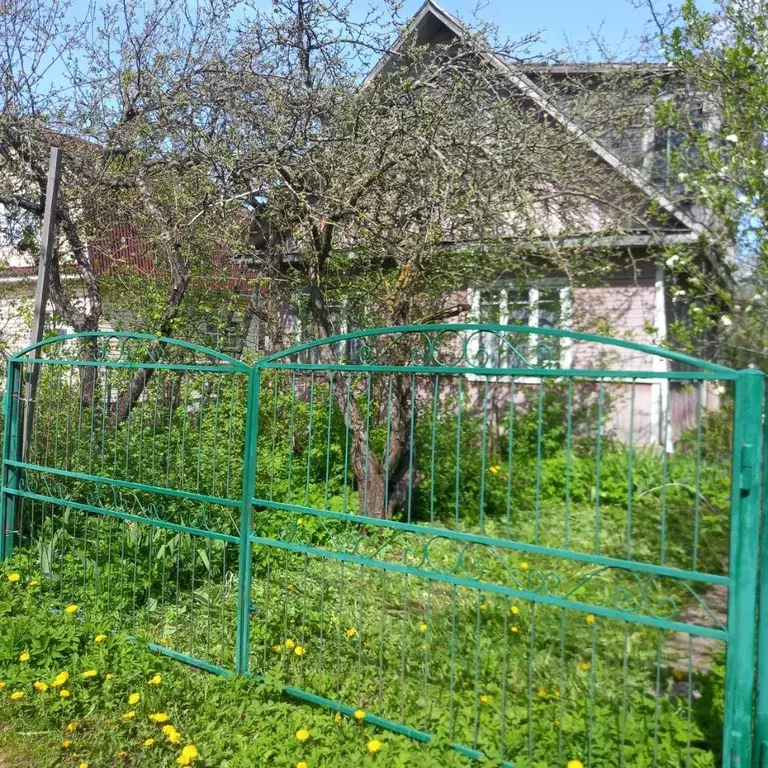 Дом в Ленинградская область, Гатчинский район, Кобрино садоводческий ... - Фото 0