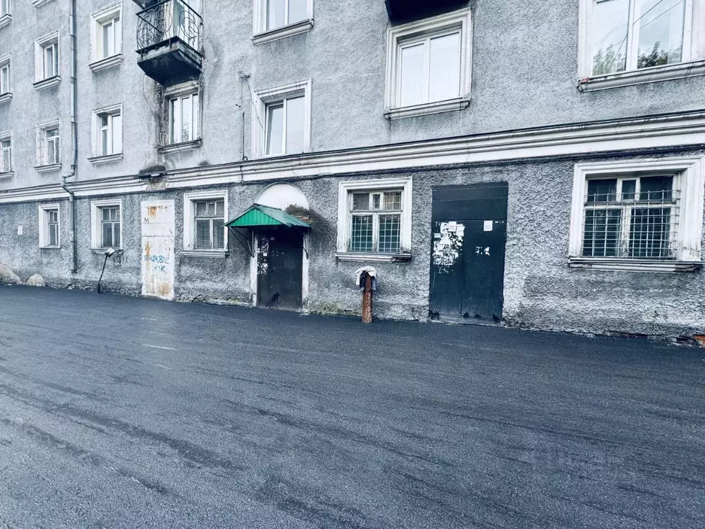 Помещение свободного назначения в Кемеровская область, Прокопьевск ул. ... - Фото 2