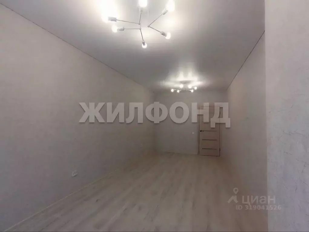 1-к кв. Хакасия, Абакан ул. Генерала Тихонова, 8/3 (42.0 м) - Фото 1