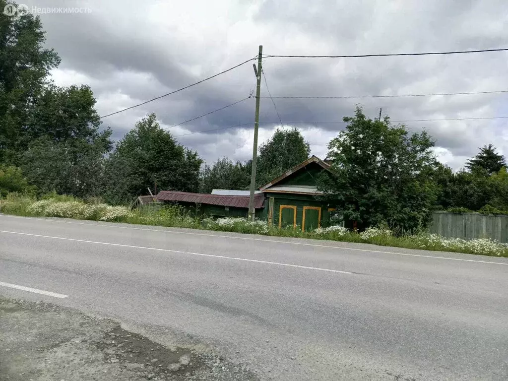 Дом в Бобровский, улица Краснодеревцев, 29 (20 м) - Фото 1