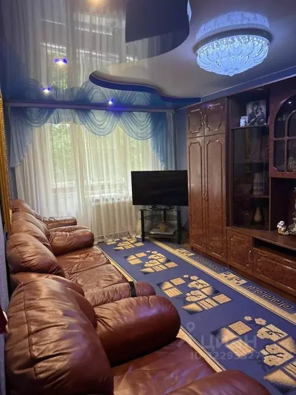 3-к кв. Вологодская область, пос. Огарково 38 (59.7 м) - Фото 0