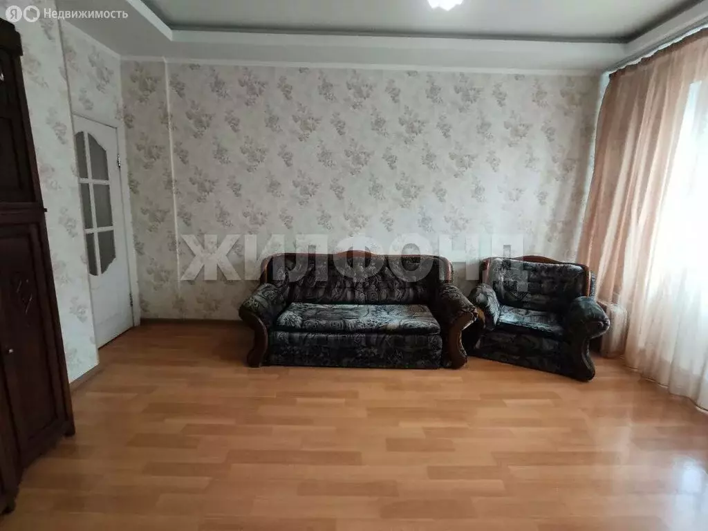 3-комнатная квартира: Новосибирск, Октябрьская улица, 79 (73.2 м) - Фото 1