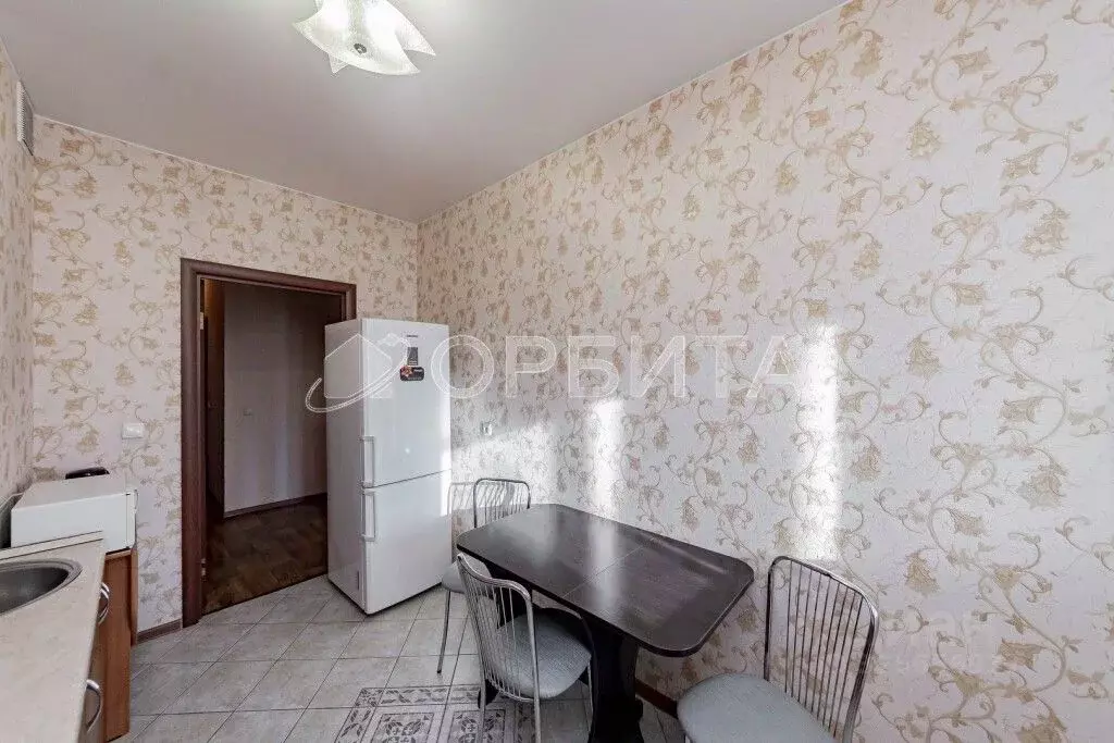 1-к кв. Тюменская область, Тюмень ул. Василия Гольцова, 9 (41.8 м) - Фото 1