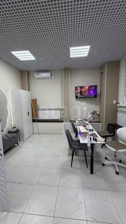 Помещение свободного назначения в Ханты-Мансийский АО, Сургут ул. ... - Фото 1