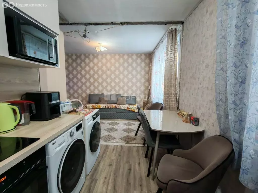 3-комнатная квартира: Новосибирск, Калининский район, микрорайон ... - Фото 2