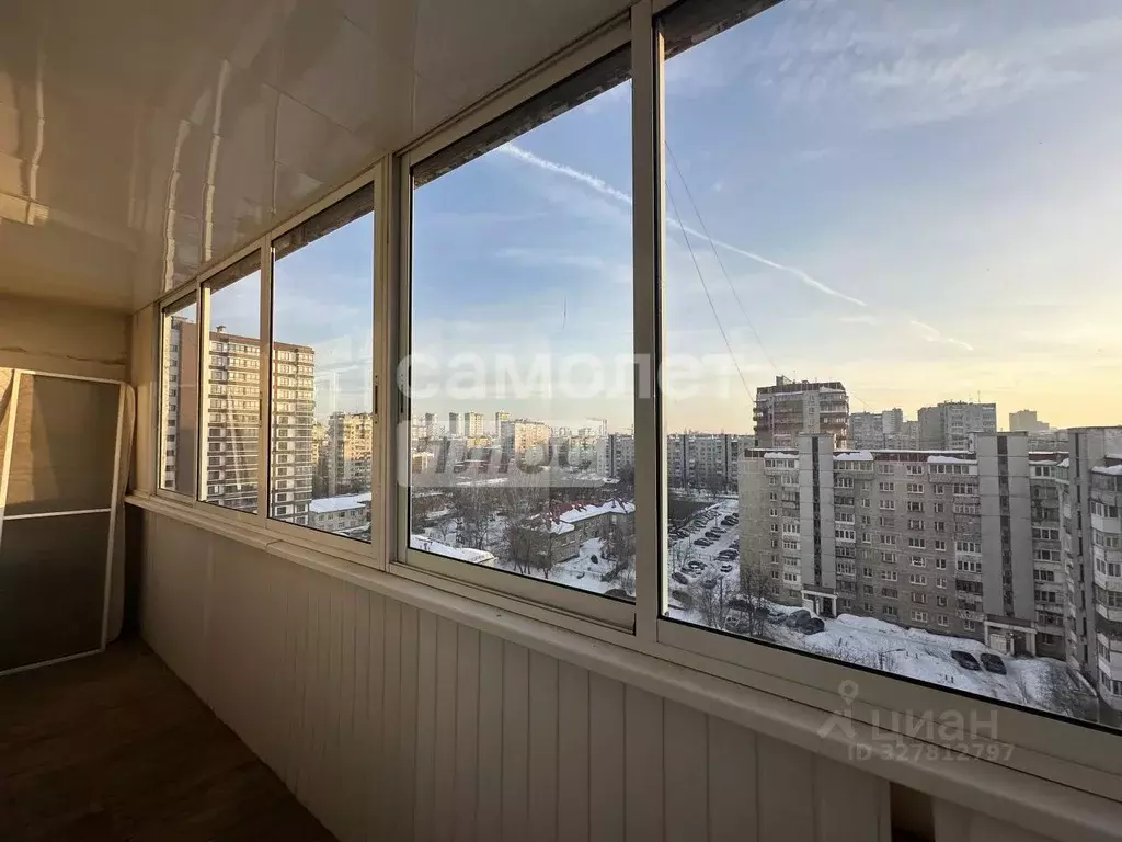 1-к кв. Свердловская область, Екатеринбург ул. Победы, 37 (35.6 м) - Фото 2