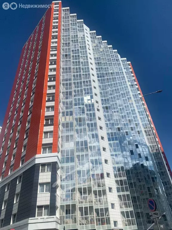 2-комнатная квартира: Голубое, Сургутский проезд, 1к2 (66.3 м) - Фото 0