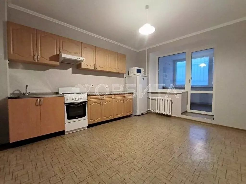 1-к кв. Тюменская область, Тюмень ул. Демьяна Бедного, 83к1 (49.8 м) - Фото 0