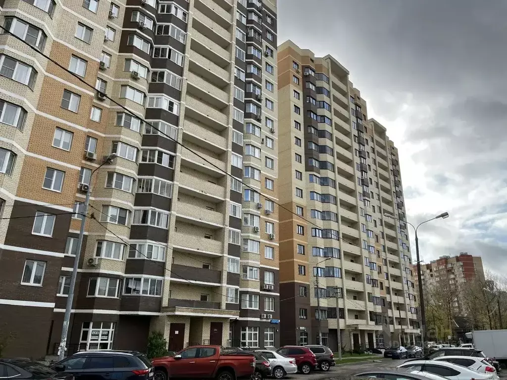 2-к кв. Московская область, Лобня Кольцевая ул., 14 (70.4 м) - Фото 2