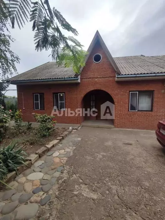 Дом в Краснодарский край, Тимашевск Колхозная ул., 178 (112 м) - Фото 1