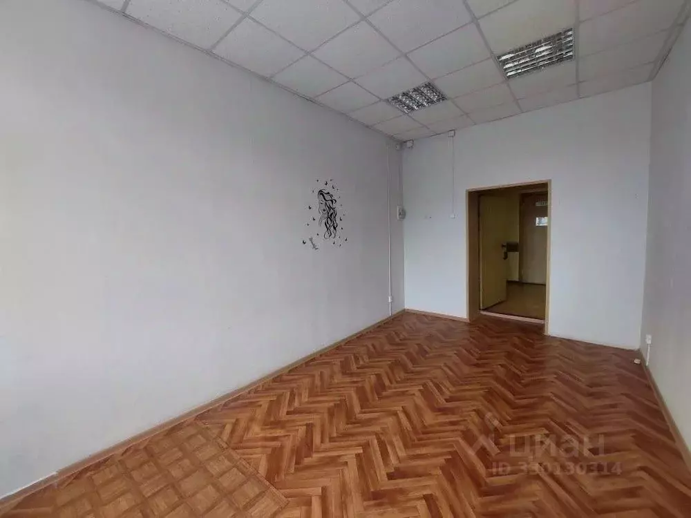Офис в Тульская область, Тула 9 Мая ул., 3 (19 м) - Фото 1